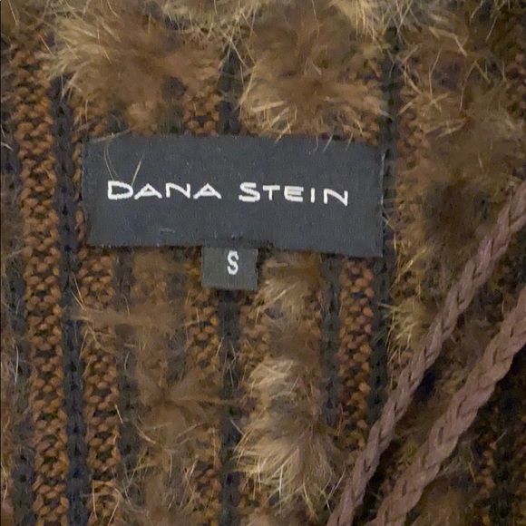 Beautiful Rex Rabbit fur vest. - Picture 4 of 5